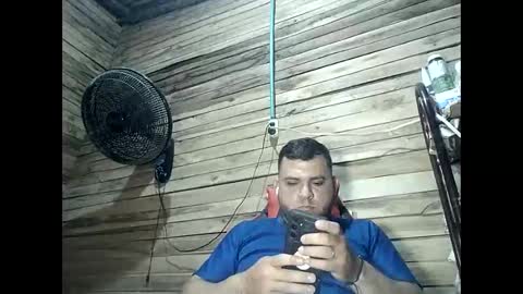 Snapshot of arcanguel_05 chatting on 05-22-26, 05:14 arcanguel 05 online show from 05-22-26, 05:14