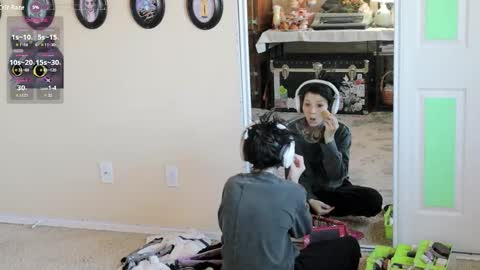 Archancel online show from 10-31-25, 03:24