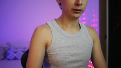 Snapshot of archi_love chatting on 04-24-26, 02:47 ARCHIBALDO online show from 04-24-26, 02:47