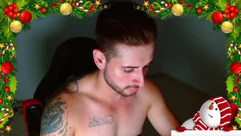 Snapshot of ares_blue chatting on 12-05-24, 11:05 ares blue online show from 12-05-24, 11:05