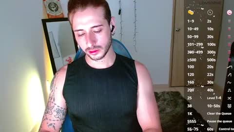 Snapshot of ares_blue chatting on 02-06-25, 11:10 ares blue online show from 02-06-25, 11:10