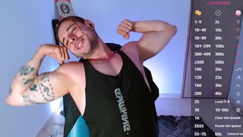 Snapshot of ares_blue chatting on 03-05-25, 12:44 ares blue online show from 03-05-25, 12:44