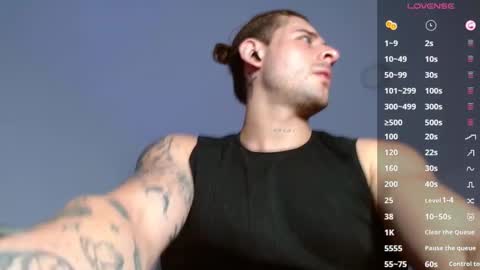 Snapshot of ares_blue chatting on 03-11-25, 11:12 ares blue online show from 03-11-25, 11:12