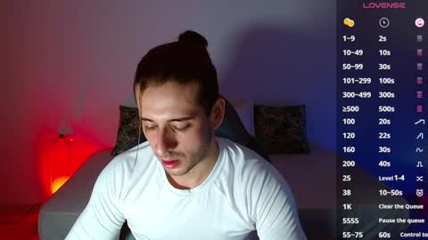 Snapshot of ares_blue chatting on 03-12-25, 11:20 ares blue online show from 03-12-25, 11:20