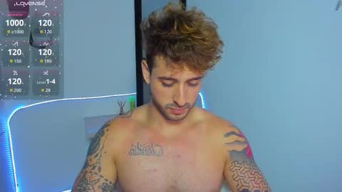 Snapshot of ares_blue chatting on 09-27-25, 12:21 ares blue online show from 09-27-25, 12:21