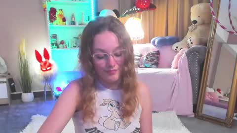 Ariel online show from 04-20-26, 10:00