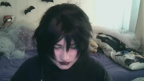 Ahri online show from 02-25-25, 10:37