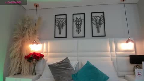 ari_lynn_ online show from 10-28-25, 03:10