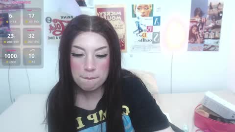 Snapshot of ari_rossee_ chatting on 02-07-25, 02:40 online show from 02-07-25, 02:40