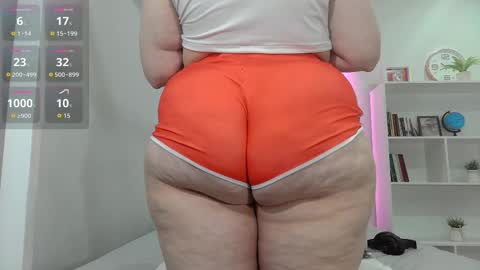 Snapshot of ari_rossee_ chatting on 11-21-25, 09:46 online show from 11-21-25, 09:46