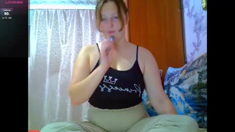 Snapshot of aria__dark chatting on 10-15-25, 08:31 Aria online show from 10-15-25, 08:31