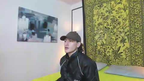 aria y orien  online show from 09-30-25, 11:04