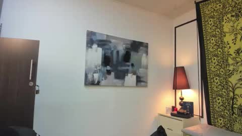 aria y orien  online show from 11-30-25, 10:52