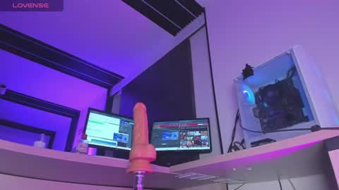 Aria  online show from 06-14-26, 02:09