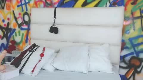 aria online show from 12-11-24, 02:11