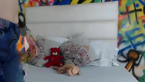 aria online show from 01-31-25, 11:56