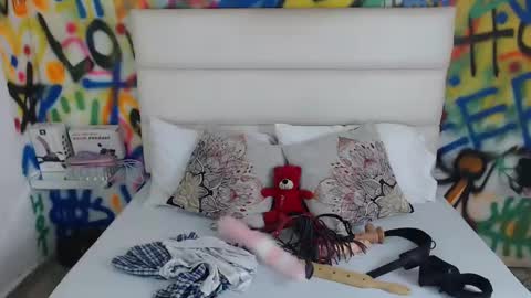 aria online show from 02-22-25, 12:51