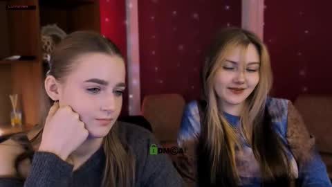 Snapshot of aria_moo chatting on 11-27-25, 09:22 Luna online show from 11-27-25, 09:22