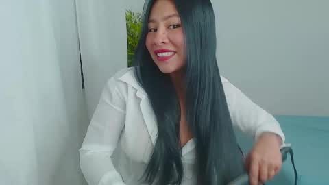 Snapshot of aria_morgan723222 chatting on 10-24-25, 07:10 aria online show from 10-24-25, 07:10