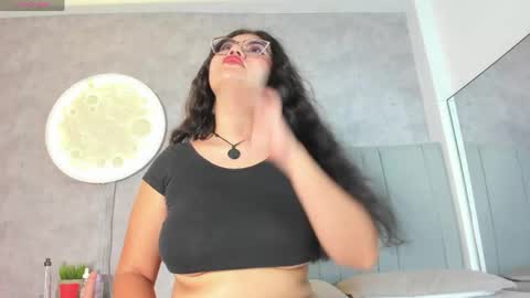 Snapshot of aria_tempest chatting on 04-20-26, 11:46 aria_tempest online show from 04-20-26, 11:46