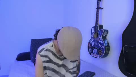 Aria and Orien online show from 02-23-26, 02:47