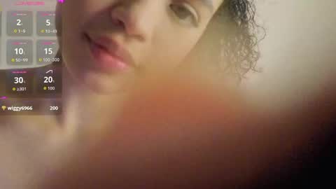 ariaa_23 online show from 04-26-26, 01:31