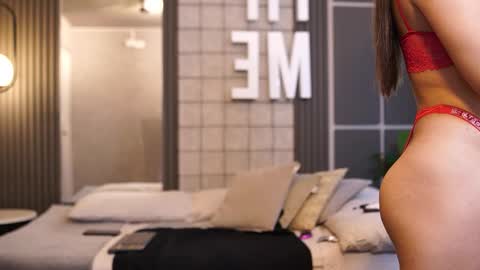 Ariaa online show from 02-18-26, 06:59