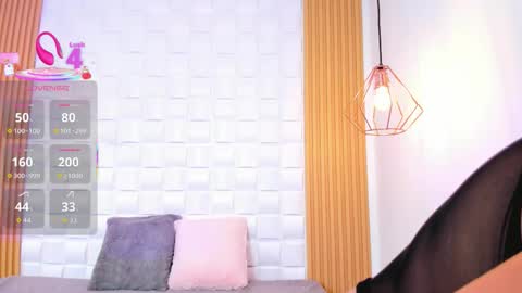 AriaBelle1 online show from 09-12-25, 05:13