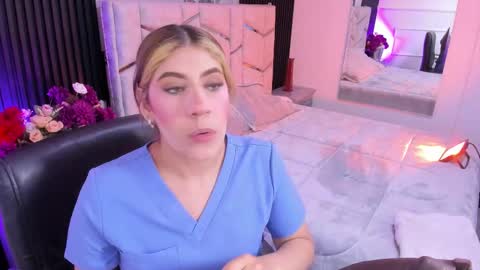 Snapshot of ariablakee chatting on 02-14-26, 09:44 Aria Blacke online show from 02-14-26, 09:44