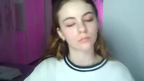 Snapshot of ariacreazy chatting on 12-10-24, 09:22 AriaCreazy online show from 12-10-24, 09:22