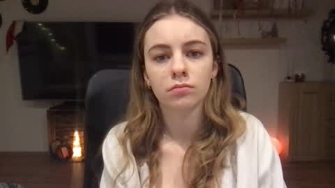 Snapshot of ariacreazy chatting on 12-28-24, 09:30 AriaCreazy online show from 12-28-24, 09:30