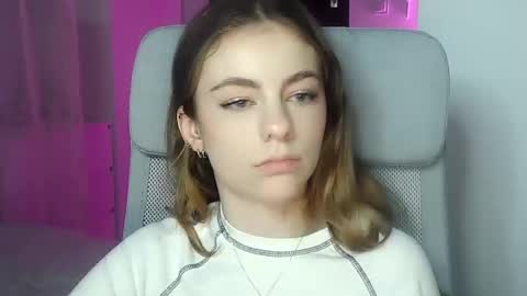 Snapshot of ariacreazy chatting on 01-31-25, 04:17 AriaCreazy online show from 01-31-25, 04:17