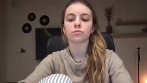 Snapshot of ariacreazy chatting on 02-24-25, 09:52 AriaCreazy online show from 02-24-25, 09:52