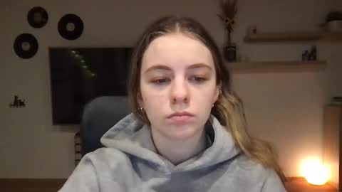 Snapshot of ariacreazy chatting on 02-28-25, 09:33 AriaCreazy online show from 02-28-25, 09:33