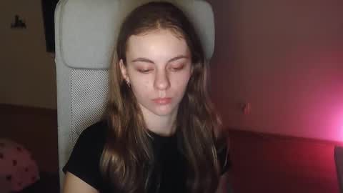 AriaCreazy online show from 11-20-25, 09:47