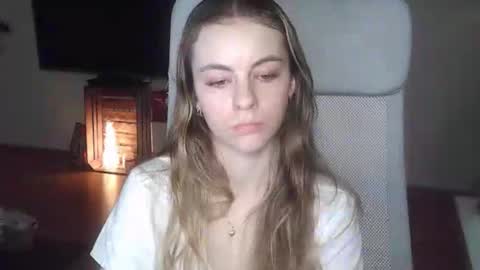 AriaCreazy online show from 01-13-26, 09:31