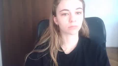 AriaCreazy online show from 06-16-26, 06:27