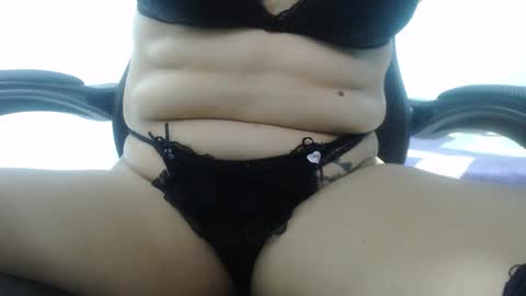 ...Ariana... online show from 03-10-26, 07:41