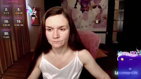 AriaGray online show from 02-11-26, 07:24