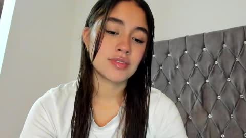 Aria Montgomery online show from 01-27-25, 05:47