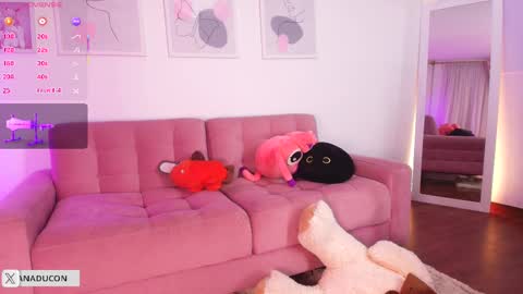 Snapshot of ariana_bae_ chatting on 03-01-25, 05:31 online show from 03-01-25, 05:31