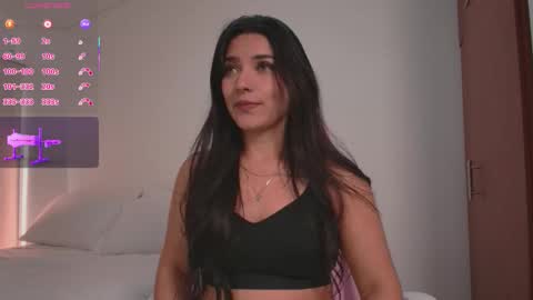 Snapshot of ariana_bae_ chatting on 02-03-26, 03:39 online show from 02-03-26, 03:39