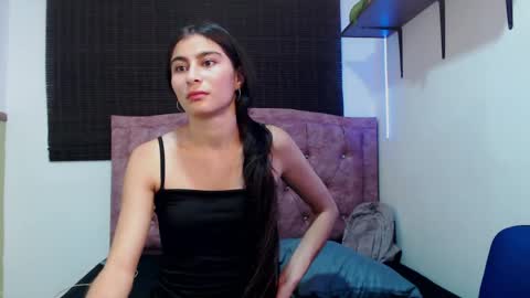 ARIANA CLUB online show from 04-21-26, 02:51