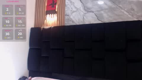 ariana_hill_ online show from 10-28-25, 12:19