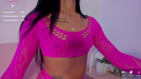 Snapshot of ariana_klart chatting on 01-15-25, 07:37 Ariana online show from 01-15-25, 07:37