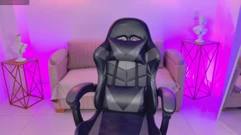 Ariana online show from 07-29-26, 11:36