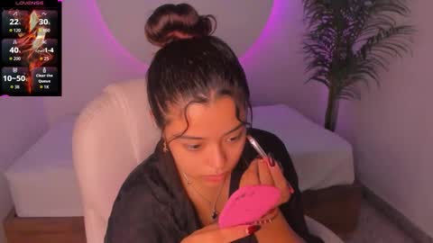 Snapshot of ariana_pierce chatting on 11-04-25, 12:26 Ariana online show from 11-04-25, 12:26