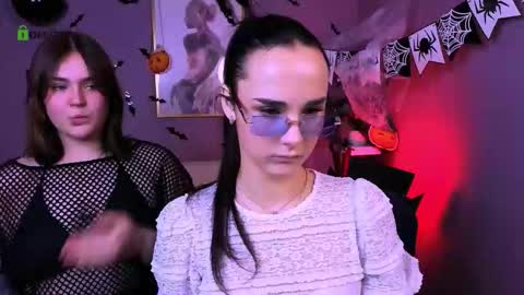 ariana_ross7 online show from 10-23-25, 07:56