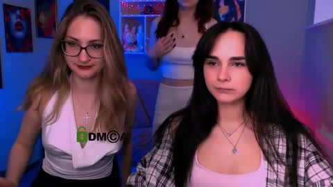 ariana_ross7 online show from 05-21-26, 07:21