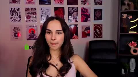 Snapshot of ariana_ross7 chatting on 07-15-26, 07:30 ariana_ross7 online show from 07-15-26, 07:30